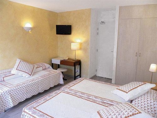 Anglade Hotel