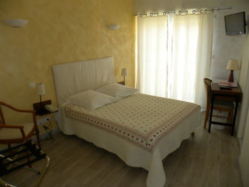 Anglade Hotel 3*